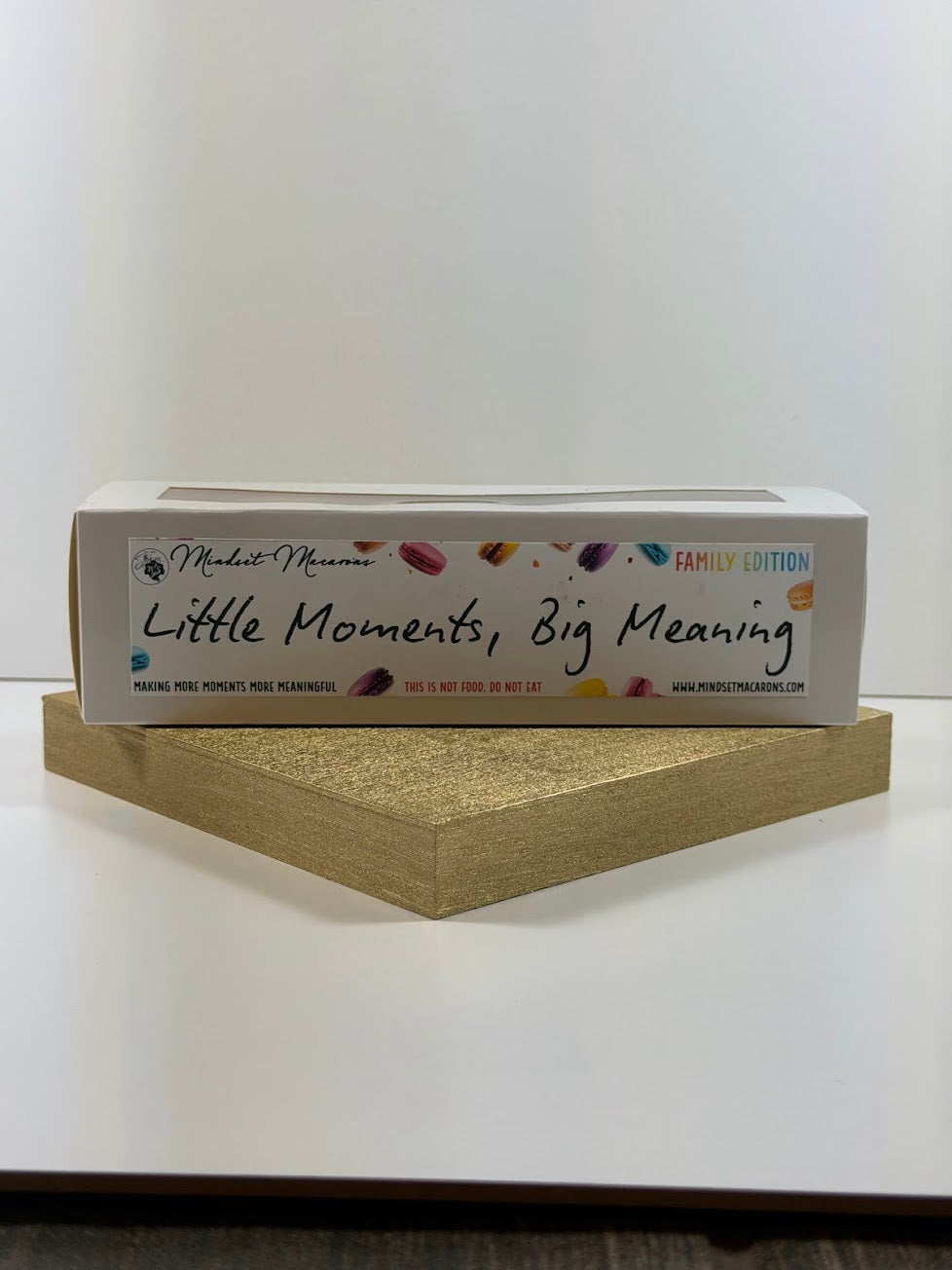 LITTLE MOMENTS, BIG MEANING: FAMILY EDITION